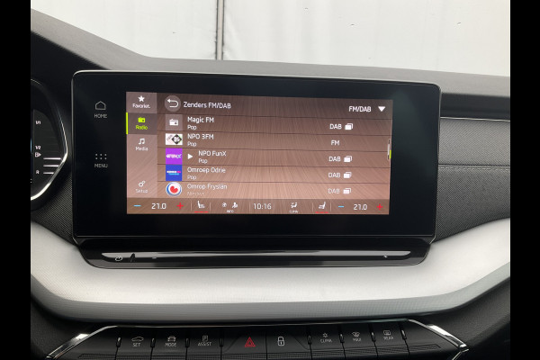 Škoda Octavia Combi 1.4 TSI iV PHEV Business Edition Plus Pano.dak Stoel/Stuurverw Sfeerverl Blue Beauty