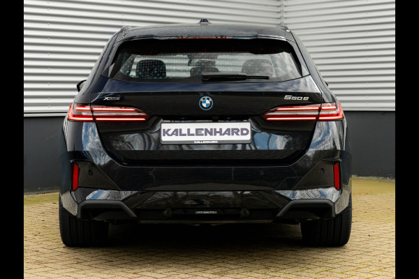 BMW 5 Serie Touring 550e xDrive M-Sport Pro - Pano - Onderstel Prof - Driving Ass Plus - Harman Kardon
