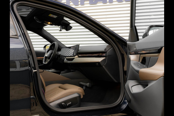 BMW 5 Serie Touring 550e xDrive M-Sport Pro - Pano - Onderstel Prof - Driving Ass Plus - Harman Kardon
