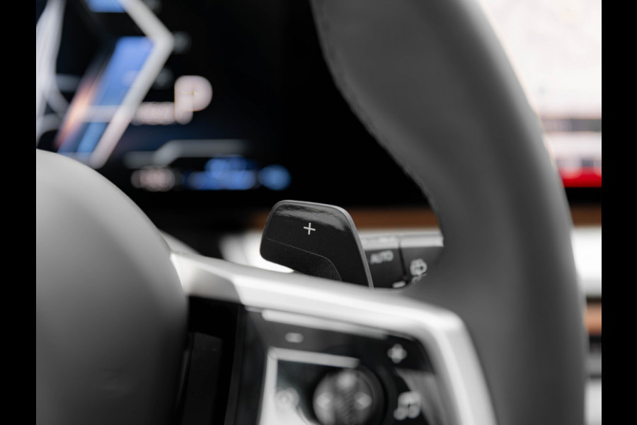 BMW 5 Serie Touring 550e xDrive M-Sport Pro - Pano - Onderstel Prof - Driving Ass Plus - Harman Kardon