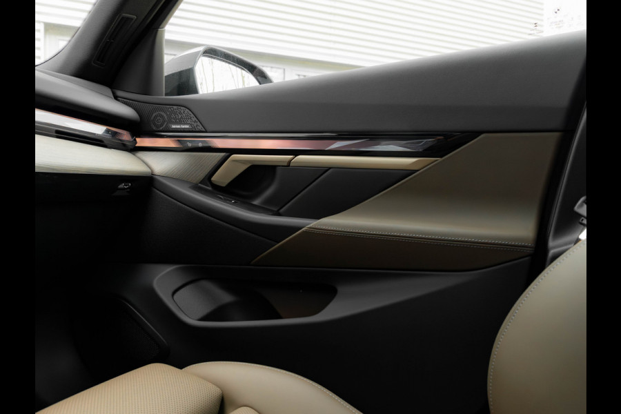 BMW 5 Serie Touring 550e xDrive M-Sport Pro - Pano - Onderstel Prof - Driving Ass Plus - Harman Kardon