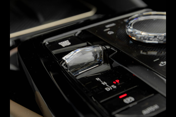 BMW 5 Serie Touring 550e xDrive M-Sport Pro - Pano - Onderstel Prof - Driving Ass Plus - Harman Kardon