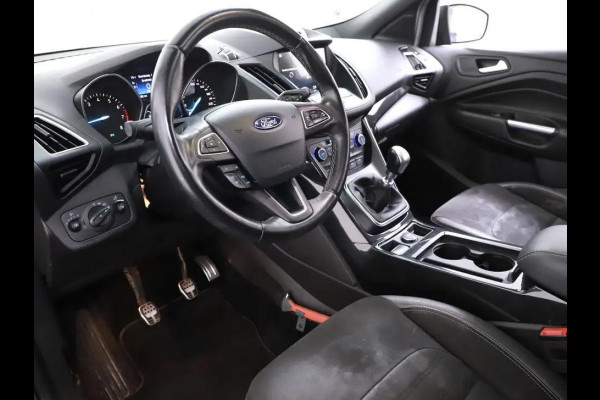 Ford Kuga 1.5 EcoBoost ST Line Pano Camera Carplay Winterpakket NAP