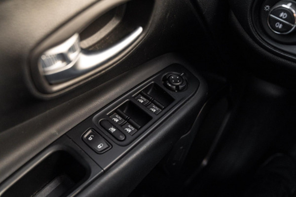 Jeep Renegade 1.0T 80th Anniversary Limited 120 PK Panoramadak Camera Leder Xenon Lane-Assist PDC 19''