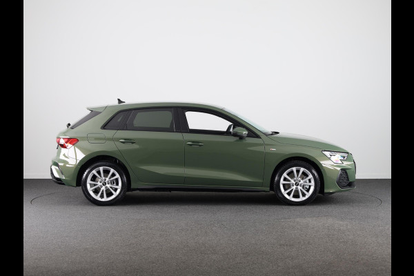 Audi A3 Sportback 40 TFSI e S edition 204pk | Verlengde garantie | Parkeercamera | Adaptieve cruise controle | Optiek pakket zwart Plus | Extra getint glas