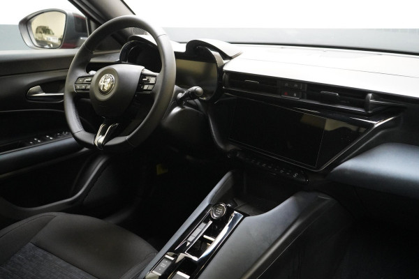 Alfa Romeo junior 1.2 Turbo Hybrid Ibrida Speciale | Pack Techno | Adaptive | Navigatie | Achteruitrijcamera
