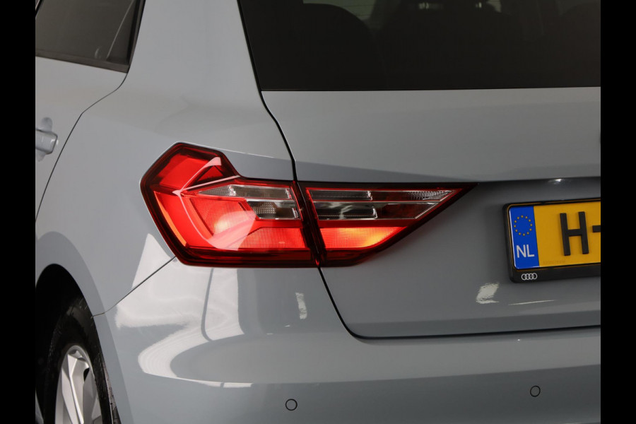 Audi A1 Sportback 25 TFSI Pro Line 95 pk | Navigatie via App | Parkeersensoren achter | Cruise control |