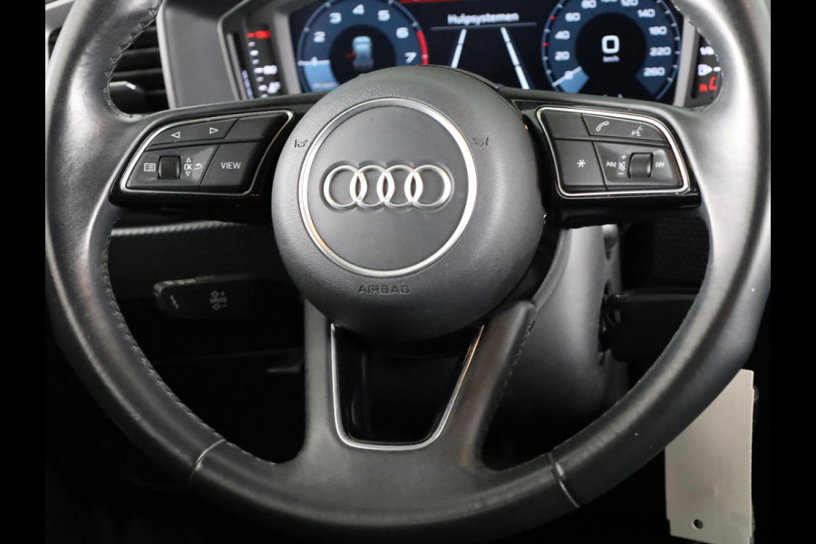 Audi A1 Sportback 25 TFSI Pro Line 95 pk | Navigatie via App | Parkeersensoren achter | Cruise control |