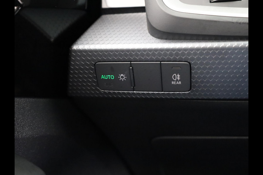 Audi A1 Sportback 25 TFSI Pro Line 95 pk | Navigatie via App | Parkeersensoren achter | Cruise control |