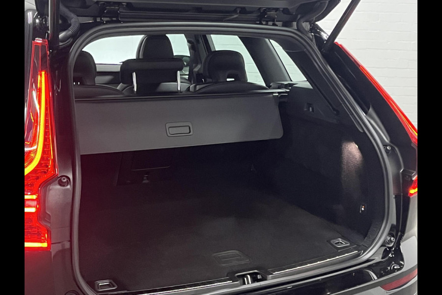 Volvo XC60 2.0 T6 Plug-in hybrid Black Edition | Open dak | Trekhaak | Long range | Adapt. Cruise control | Harman/Kardon |
