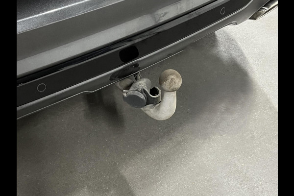 Ford Kuga 1.5 EcoBoost ST-Line X *1800 kg Trekgewicht | Open dak | Trekhaak | Adapt. cruise control | B&O | Carplay | Stuur-/Stoelverwarming