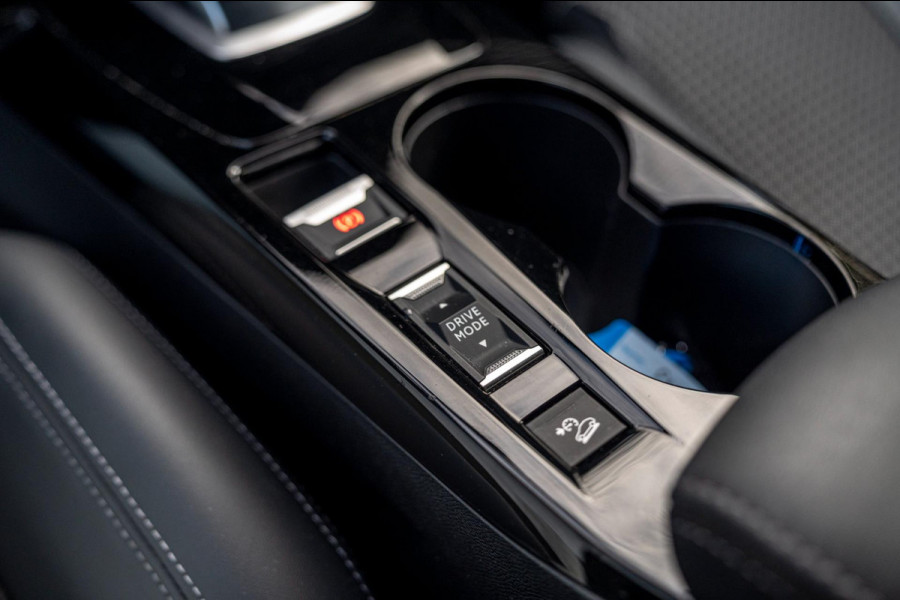 Peugeot 2008 1.2 PureTech GT-line 131 PK Aut. Camera Sfeerverl. Half/Leer i-Cockpit LED 17''