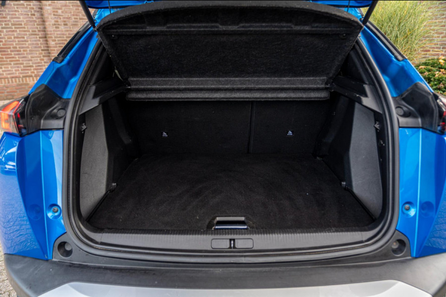 Peugeot 2008 1.2 PureTech GT-line 131 PK Aut. Camera Sfeerverl. Half/Leer i-Cockpit LED 17''