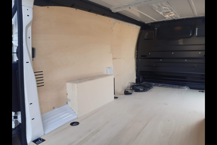 Opel Vivaro-e / Citroen e-Jumpy Club XL L3 50 kWh Airco Parkeersensors 3-Persoons