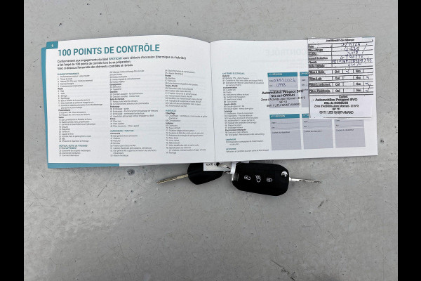 Peugeot 2008 1.2 PureTech 130p Automaat Allure Pack Climate Control Cruise control Parkeersensoren LED Navigatie Apple Carplay/ Android Auto