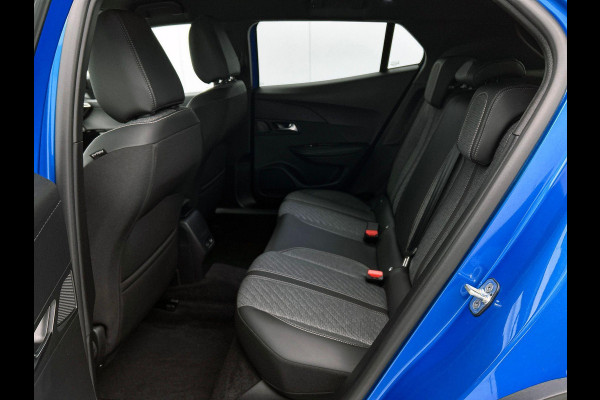 Peugeot 2008 1.2 PureTech 130p Automaat Allure Pack Climate Control Cruise control Parkeersensoren LED Navigatie Apple Carplay/ Android Auto