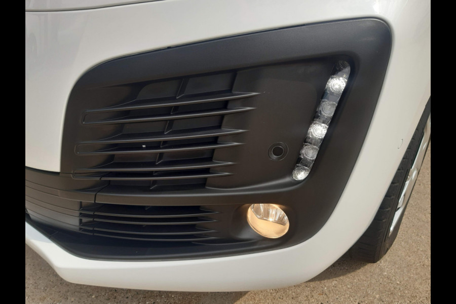 Peugeot e-Expert / Citroen E-SpaceTourer XL L3 75kWh Rolstoelauto / Rolstoelbus 7-Persoons met Bodemverlaging