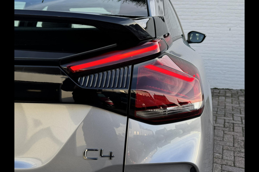 Citroën C4 1.2 Puretech Business Plus Automaat Climate control Cruise control Full LED Parkeercamera Navigatie Apple / Android
