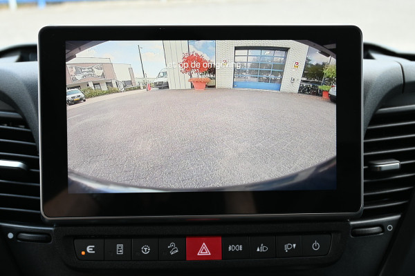 Iveco Daily 35S18H 3.0L Laadbak Laadklep Facelift, LED, ACC, Geveerde stoel, Camera