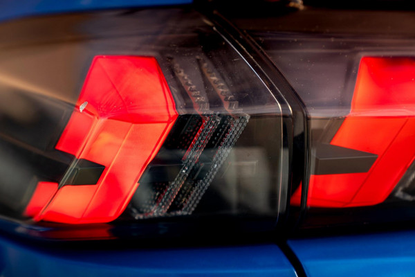 Peugeot 2008 1.2 PureTech Allure Pack 131 PK Aut. Adaptive Cruise Camera LED PDC 17''