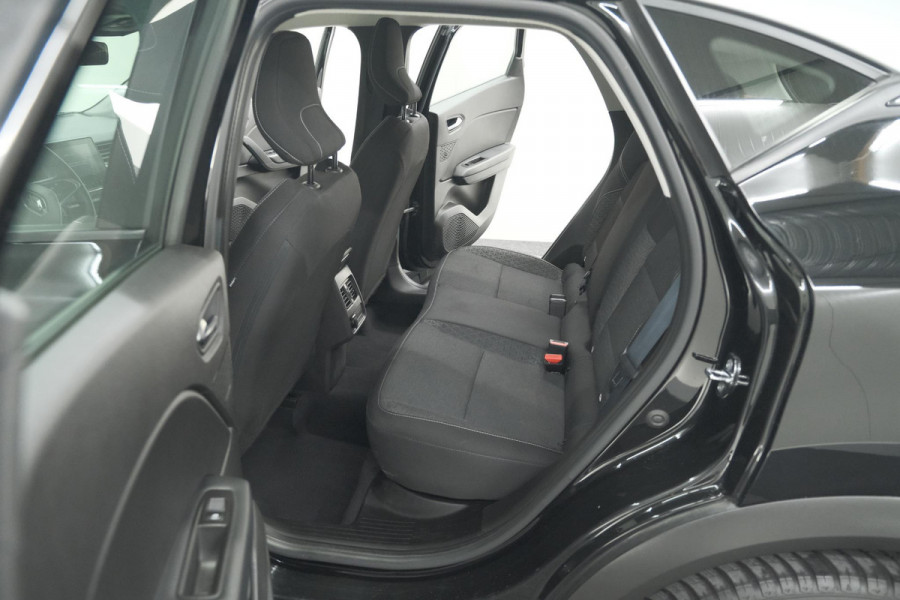 Renault Captur TCe 90 Business Zen | Parkeersensoren | Stoelverwarming | Navigatie | Apple Carplay