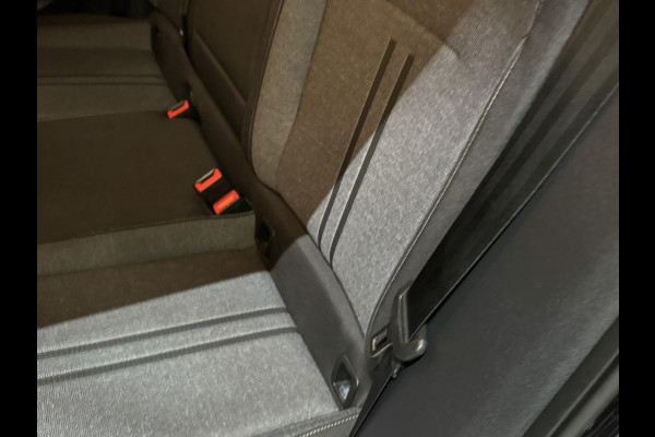 Seat Ateca 1.5 TSI Style Business Intense Garantie Carplay StuurVW Beats StoelVW Elek Achterklep ACC Lane ASS Clima Navi Rijklaar
