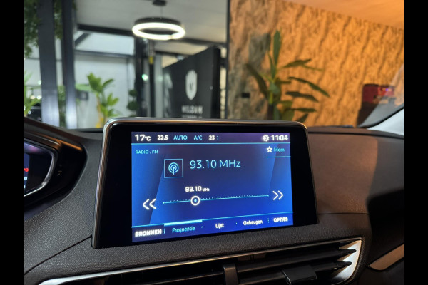 Peugeot 3008 1.2 PureTech Active Pack Garantie Afn. Trekhaak Cruise Clima Navi Led Lane PDC Rijklaar
