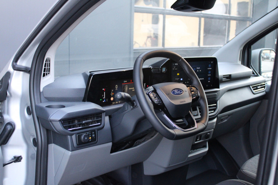 Ford Transit Custom 320 2.0 TDCI L2H1 Limited 170pk - 2x Schuifdeur - Adaptive Cruise - Blind spot - Navigatie - Camera - Draadloos laden - Stoelver