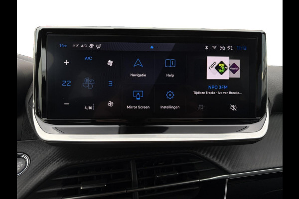 Peugeot 2008 1.2 PureTech Allure 145pk Aut.Navi Pano 360° dodehoek Camera ACC Carbon Apple Carplay & Android Auto Virtual Cockpit