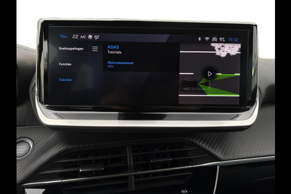 Peugeot 2008 1.2 PureTech Allure 145pk Aut.Navi Pano 360° dodehoek Camera ACC Carbon Apple Carplay & Android Auto Virtual Cockpit