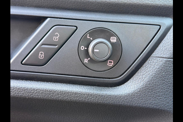 Volkswagen Caddy Maxi 1.4 TSI 7P BTW Navi CarPlay Clima Trekhaak ACC DAB+