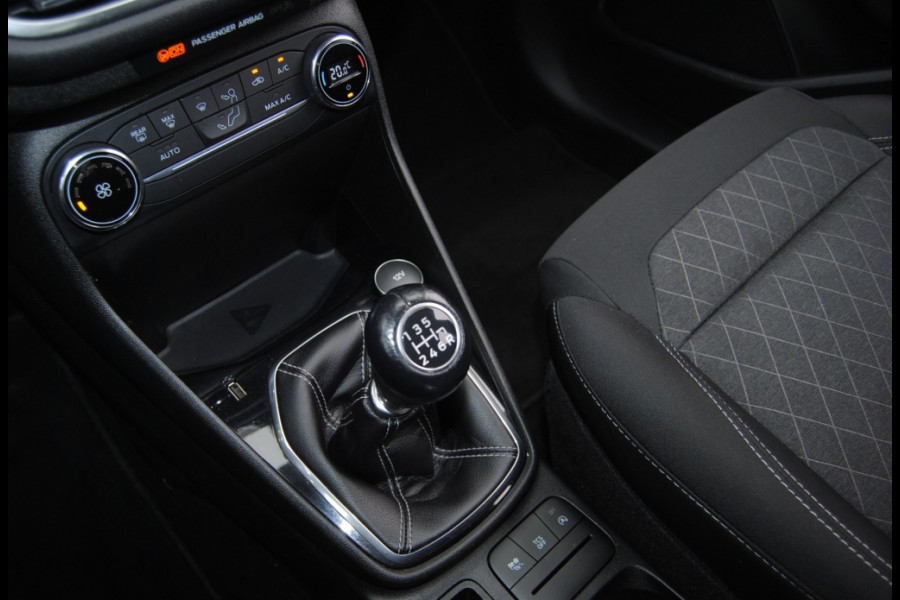 Ford Fiesta 1.0 EcoB. Active|| Apple Carplay!