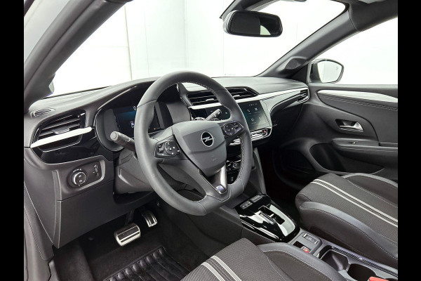 Opel Corsa 1.2 Turbo 136pk Automaat Hybrid GS Line | Navigatie | Apple Carplay/ Android Auto | Camera | Parkeersensoren | Cruise Control | Stoel- en stuurverwarming | Lichtmetalen velgen | Getinte ramen