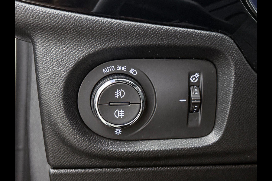 Opel Corsa 1.2 Turbo 136pk Automaat Hybrid GS Line | Navigatie | Apple Carplay/ Android Auto | Camera | Parkeersensoren | Cruise Control | Stoel- en stuurverwarming | Lichtmetalen velgen | Getinte ramen