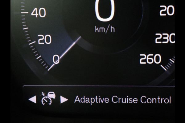 Volvo XC40 1.5 T4 Recharge Business | Adaptive cruise | Camera | Carplay | Navigatie | Full LED | 18'' | Parkeerhulp | Digital Cockpit | PHEV | Plug In