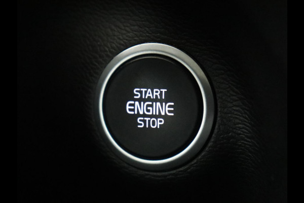 Volvo XC40 1.5 T4 Recharge Business | Adaptive cruise | Camera | Carplay | Navigatie | Full LED | 18'' | Parkeerhulp | Digital Cockpit | PHEV | Plug In