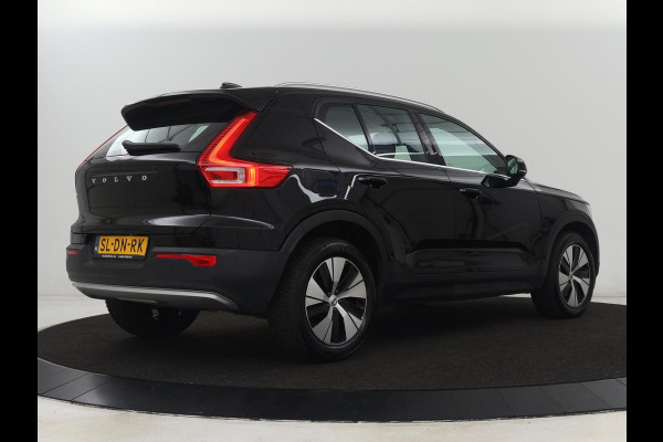 Volvo XC40 1.5 T4 Recharge Business | Adaptive cruise | Camera | Carplay | Navigatie | Full LED | 18'' | Parkeerhulp | Digital Cockpit | PHEV | Plug In