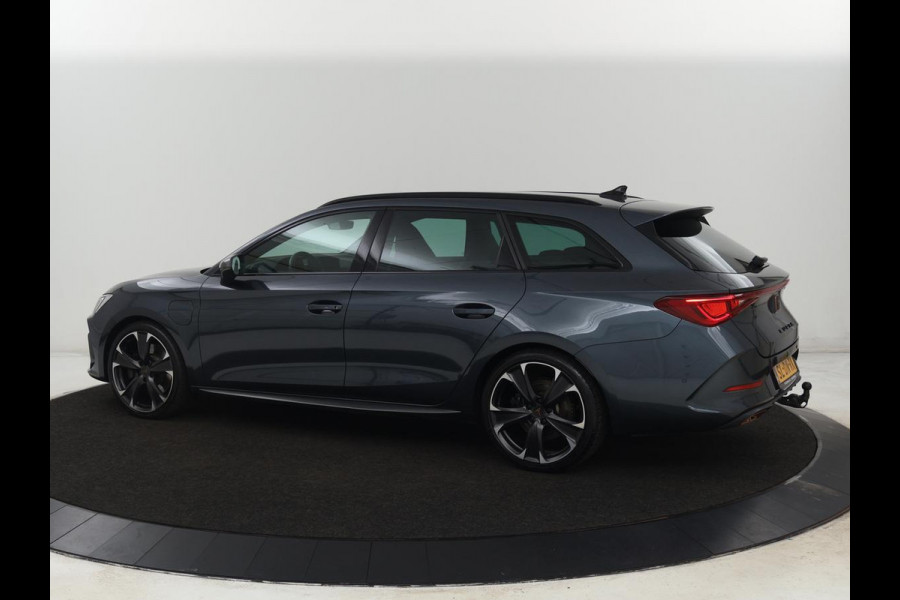 CUPRA Leon 1.4 eHybrid VZ | 245pk | Trekhaak | Stoelverwarming | Adaptive cruise | Carplay | Navigatie | Stuurverwarming | Keyless | Full LED | Sportstoelen | PHEV | Plug In