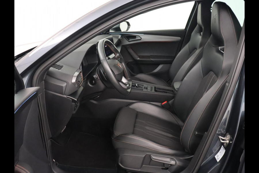 CUPRA Leon 1.4 eHybrid VZ | 245pk | Trekhaak | Stoelverwarming | Adaptive cruise | Carplay | Navigatie | Stuurverwarming | Keyless | Full LED | Sportstoelen | PHEV | Plug In