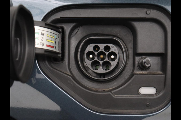 CUPRA Leon 1.4 eHybrid VZ | 245pk | Trekhaak | Stoelverwarming | Adaptive cruise | Carplay | Navigatie | Stuurverwarming | Keyless | Full LED | Sportstoelen | PHEV | Plug In