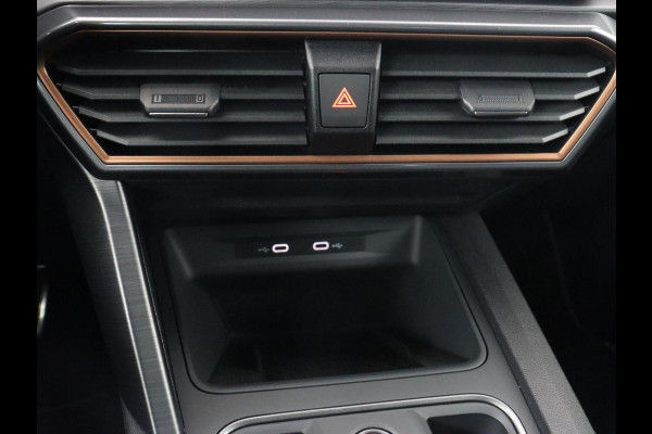CUPRA Leon 1.4 eHybrid VZ | 245pk | Trekhaak | Stoelverwarming | Adaptive cruise | Carplay | Navigatie | Stuurverwarming | Keyless | Full LED | Sportstoelen | PHEV | Plug In