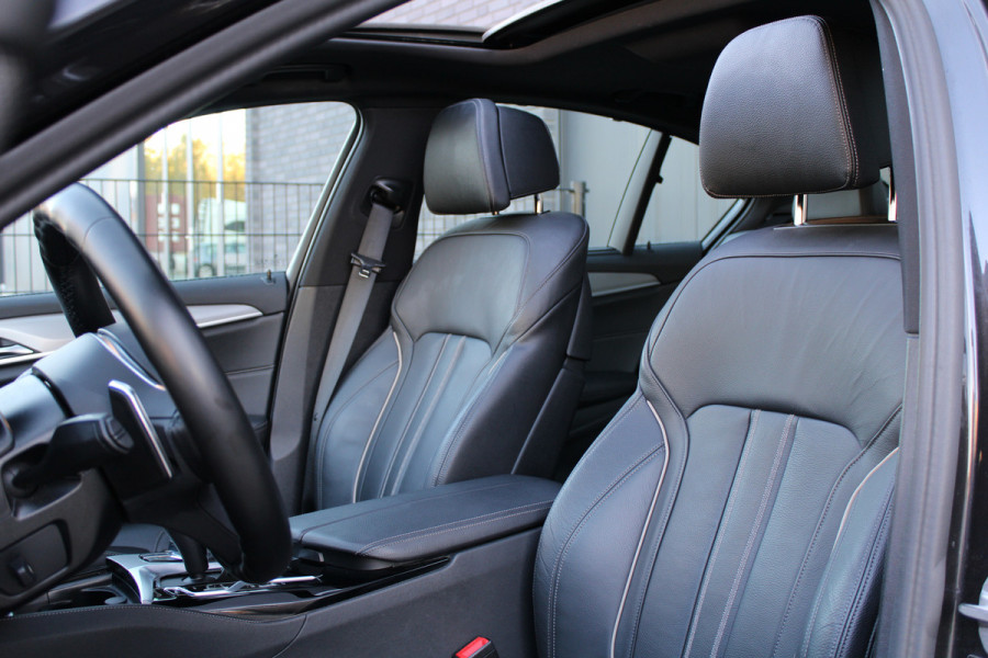 BMW 5 Serie 530e Business Edition Plus | M-SPORT | BTW | PANO | H/K | HUD | 360 | KEYLESS | STUURVERW | ADAPTIEF ONDERSTEL |