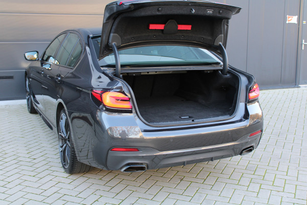 BMW 5 Serie 530e Business Edition Plus | M-SPORT | BTW | PANO | H/K | HUD | 360 | KEYLESS | STUURVERW | ADAPTIEF ONDERSTEL |