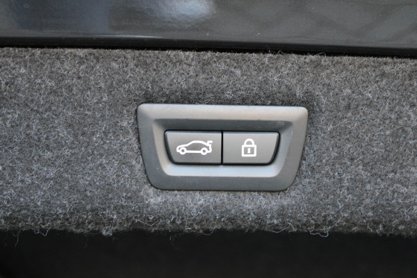 BMW 5 Serie 530e Business Edition Plus | M-SPORT | BTW | PANO | H/K | HUD | 360 | KEYLESS | STUURVERW | ADAPTIEF ONDERSTEL |