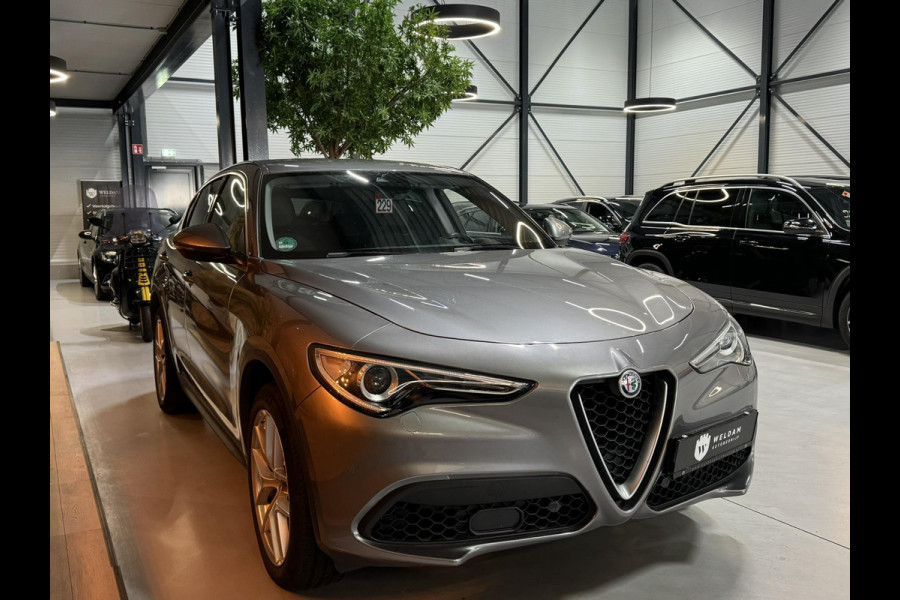 Alfa Romeo Stelvio 2.0 Turbo First Edition Garantie Memory StuurVW StoelVW Camera Elek Achterklep Leder Cruise Clima Navi Rijklaar