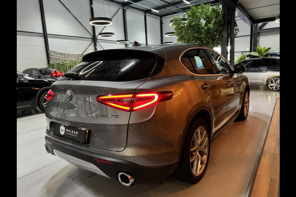 Alfa Romeo Stelvio 2.0 Turbo First Edition Garantie Memory StuurVW StoelVW Camera Elek Achterklep Leder Cruise Clima Navi Rijklaar