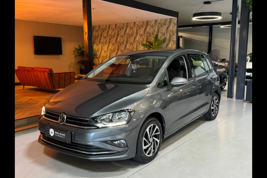 Volkswagen Golf Sportsvan 1.0 TSI Highline Garantie CarPlay Camera Adoptieve Cruise Front Ass Lane PDC Clima Navi Led Rijklaar