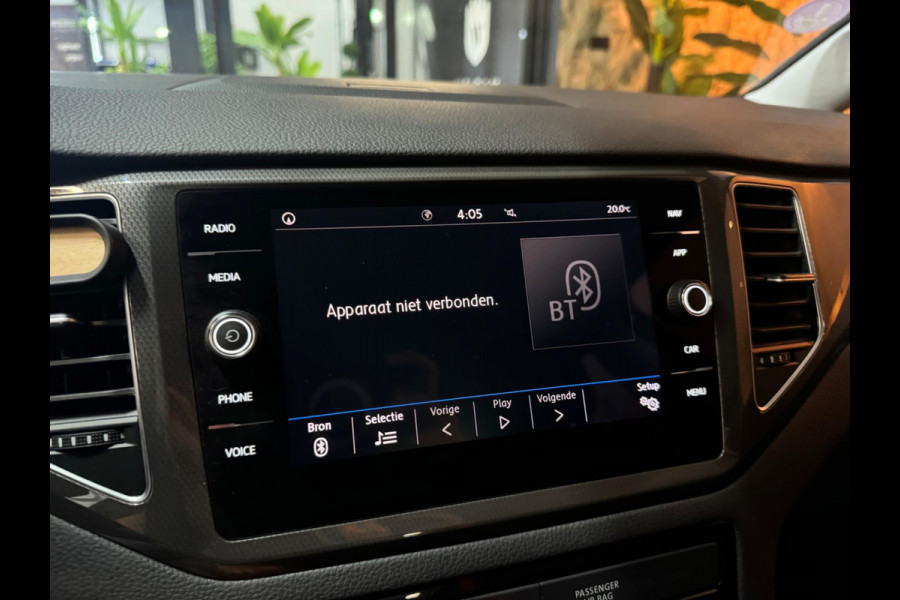 Volkswagen Golf Sportsvan 1.0 TSI Highline Garantie CarPlay Camera Adoptieve Cruise Front Ass Lane PDC Clima Navi Led Rijklaar