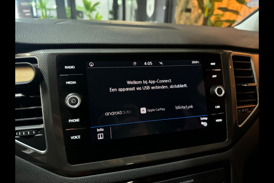 Volkswagen Golf Sportsvan 1.0 TSI Highline Garantie CarPlay Camera Adoptieve Cruise Front Ass Lane PDC Clima Navi Led Rijklaar