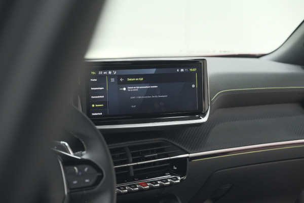 Peugeot 2008 PureTech 130 EAT8 GT | 360 Camera | Stoelmassage | Adaptieve Cruise Control | Dodehoekdetectie